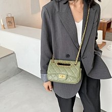 IG網紅穿搭款 秋冬黃色黑色寬鬆毛毛寬鬆時尚外套 女神網紅網美名媛經典百搭配靴款外套 秋冬毛毛外套 歷史價格詳細信息