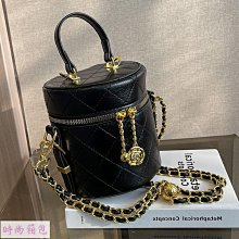 手提包 斜背包 斜挎包 圓筒包女包2022新款潮絲巾手提圓柱形水桶包單肩斜挎老花飯桶小包FJ001 歷史價格詳細信息