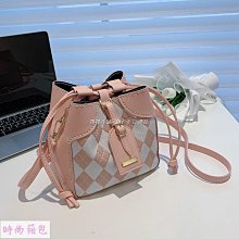 送小包包夏季套裝女學生韓版寬鬆顯瘦學院閨蜜裙23新款洋裝日系齡刺繡揹帶洋裝 歷史價格詳細信息