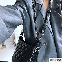 現貨黑色大菱格包/黑色黑鍊/亮面菱格紋包/大方包/流浪包/斜跨包/女生造型/鍊條包/通勤大包包-陽光優選 歷史價格詳細信息