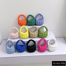 韓國時尚尼龍布託特包包女2023夏季新款學生大容量單肩斜挎包潮 歷史價格詳細信息