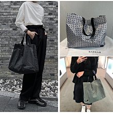 高品質 附胸墊 緞面蕾絲睡衣 性感 細肩帶睡裙 深V 美背 性感連身裙 外套 套裝 冰絲PGD91690-滿599免運 歷史價格詳細信息