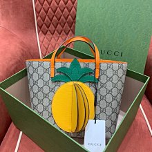 【BLACK A】GUCCI 23FW新款 雙面穿GG馬海毛羊毛混紡開襟外套 深灰x乳白色 價格私訊 歷史價格詳細信息