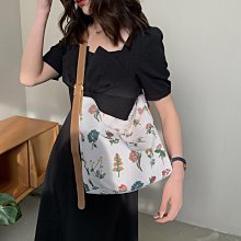 夏季簡約質感大容量包包女刺繡提花托特包2023新款小眾時尚腋下包-Misaki精品 歷史價格詳細信息