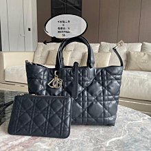 米粒二手DIOR 迪奧 LADY D-JOY  戴妃包 手提包 肩背包 斜背包 M0540 歷史價格詳細信息