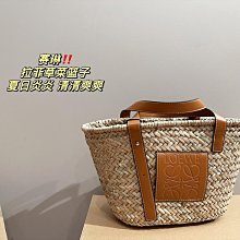 Loewe新款度假風大沿大牌款草帽 歷史價格詳細信息