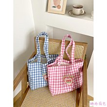 【現貨】大容量托特帆布包上班外出高顏值通勤百搭藝文學生服書單肩布袋包 逛街購物斜跨斜背包 戶外出行斜背包 交換禮物-惠誠小屋 歷史價格詳細信息