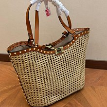 Valentino 華倫天奴 項鏈重磅新品火爆網絡來了 簡約大方  時尚百搭 金色 火爆款出貨 設計獨特 前 NO7871 歷史價格詳細信息