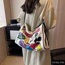 日系大容量斜挎包女高級感健身運動揹包短途旅行包潮男手提單肩包 歷史價格詳細信息