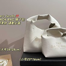 MARC JACOBS 牛皮荔枝紋束口手提/斜背二用水桶包-黑色 歷史價格詳細信息