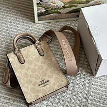 Leann代購~ COACH蔻馳 CM505 小卡包女士新款時尚真皮拉鏈卡套包小巧精緻多卡位證件包短款零錢包 歷史價格詳細信息