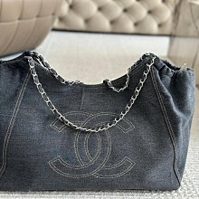 Leann代購~2024新款包包牛仔枕頭包通勤手提斜挎包女包高顏值復古單肩經典 25*14*19cm 配盒 歷史價格詳細信息