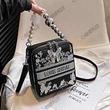 女士包包 2024新款珍珠手提盒子包時尚繡花菱格鏈條包斜挎小包-陽光優選 歷史價格詳細信息