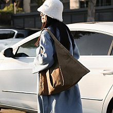 早期防空文物:台北市空襲服務證臂章 歷史價格詳細信息