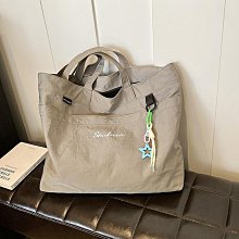 日系尼龍手提肩背兩用包 歷史價格詳細信息