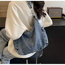 韓版ins帆布包女斜挎百搭大容量上班族單肩小包包外出手提水桶包-李李 韓國女裝 歷史價格詳細信息