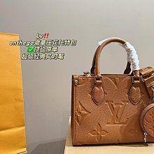 袋鼠時尚手提小圓包包女2023新款真皮氣質中年媽媽包單肩斜挎 歷史價格詳細信息