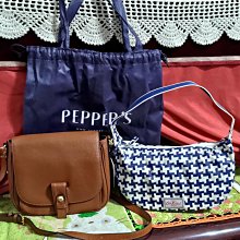 Cathy's on the Case 9574774341 何嘉仁 Hess Bookworm Books 124R 歷史價格詳細信息