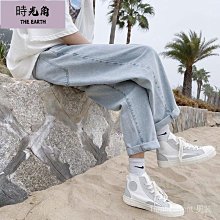 【時光角】 簡尚高級男生穿搭 新款牛仔褲男 彈力潮牌緊身小直腳男 男性休閒長褲 工作褲 顯身高 韓版牛仔褲男 男士長褲 男士穿 歷史價格詳細信息