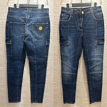 【EZ兔購】~正品 Prada  Logo 羽絨 背心 外套 現貨 S 專櫃價67000 歷史價格詳細信息