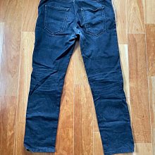 【Saint Laurent Paris】YSL V字縫線 黑色 短夾 皮夾 錢包 歷史價格詳細信息