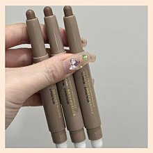 修容棒????HISYI液體高光修容棒 修顏水泥棒 鼻影 側影打底修容 臉部提亮臥蠶陰影筆 高光 臥蠶筆 彩妝 批發 修容筆【夏沫美妝甄選】 歷史價格詳細信息