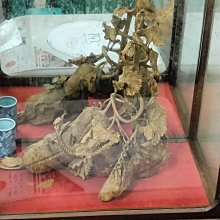 早期 瓜瓣型 奶油 玻璃 吊燈 . 徑18-19 高14-15  . 線長約67 . 台中 實體店面 Under Obj 歷史價格詳細信息