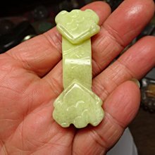 和闐黃玉 稀有珍品 巧雕【喜從天降 福到眼前】手盤件(值得收藏)約4.8ㄨ3.6ㄨ2cm(79.3g)=A3-342 歷史價格詳細信息