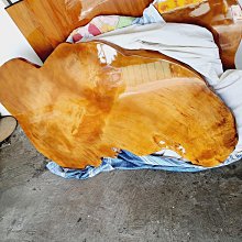 台灣黃檜黑皮料瘤雕 陳萬清大師作品，福袋元寶財神 彌勒佛有落款 閃花非常稀有!珍藏品!台灣黃檜扁柏HINOKI閃花鳳尾瘤 歷史價格詳細信息