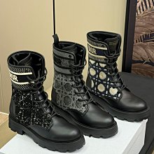 24 DIOR這款連帽厚夾克2色 歷史價格詳細信息