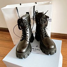 PRADA Monolith 三角標尼龍拼接厚底長靴(黑色) 歷史價格詳細信息