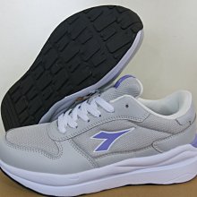 DIADORA 生活時尚運動鞋休閒運動鞋 白黑 DA13069 中大童鞋 歷史價格詳細信息
