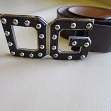 [品味人生]保證正品 Dolce & Gabbana  白底黑邊 背心 size  50 歷史價格詳細信息