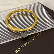 【哈極品】美品《PRADA  太空系列 三角鐵牌 金屬泰迪熊/吊飾/鑰匙圈》 歷史價格詳細信息