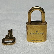 (已讓)【精品廉售/手錶】巴黎Louis Lasserre 鑲鑽石英女士錶/藍寶石鏡面*滿錶儘是鑽/貴氣逼人*美品* 歷史價格詳細信息