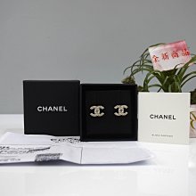 優買二手精品名牌店 CHANEL 金色 金屬 菱格紋 雙c logo 水鑽 雙面 立體 別針 胸針 墬子 項鍊 全新商品 歷史價格詳細信息