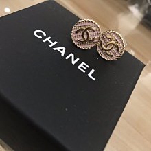 Chanel 香奈兒 金色logo小花胸針/別針 歷史價格詳細信息