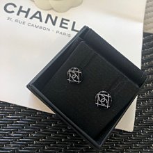 漫步精心 全新 CHANEL mini 22 珍珠款 超級限量 已售出 歷史價格詳細信息