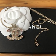 Chanel 香奈兒 金色logo小花胸針/別針 歷史價格詳細信息
