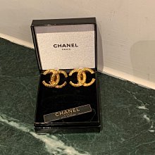 （已售出）Chanel vintage桃紅色logo雙C螢光粉漆皮皮繩鑰匙圈吊飾銀鍊 項鍊 歷史價格詳細信息