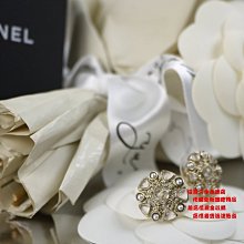 Chanel ❤️ 雪花 珍珠 星星 蝴蝶 流蘇 漸層 CC logo 胸針 別針 歷史價格詳細信息