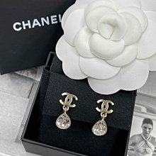 『名品館』Chane*老佛爺設計19手袋 明星款單肩斜跨包 洋氣寬大菱格包 粗鏈條手提包 三色金屬拼接穿鏈鏈條包0908 歷史價格詳細信息