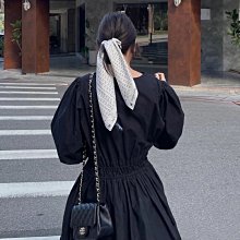 【翰貝格名牌館】全新真品 CHANEL 經典 黑金 琺瑯 雙C LOGO 垂墜 造型 穿式 耳環 耳針 歷史價格詳細信息
