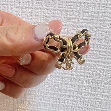 ☆Annie 時尚國際精品 ☆  CHANEL 珍珠母貝小愛心 耳環 * ABD346  現貨 歷史價格詳細信息