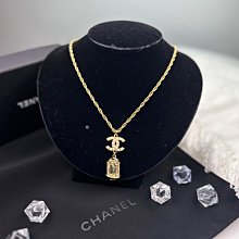 【翰貝格名牌館】全新真品 CHANEL 小金花 皮穿鍊 雙C 水鑽 雙層 頸鍊 項鍊 歷史價格詳細信息