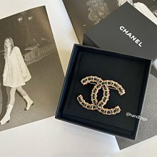 【翰貝格名牌館】全新真品 CHANEL 小金花 皮穿鍊 雙C 水鑽 雙層 頸鍊 項鍊 歷史價格詳細信息