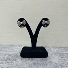 全新二手 Chanel 熊貓運動鞋  附原廠提袋&nbsp;、原廠鞋包袋  38/40號各一雙未使用 歷史價格詳細信息