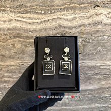CHANEL 香奈兒 耳環 COCO Mark Pierced 吊墜款 雙C 金色 日本現貨 包郵包稅 9.5成新【BRAND OFF】 歷史價格詳細信息