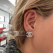 ☆Annie 時尚國際精品 ☆  CHANEL 珍珠母貝小愛心 耳環 * ABD346  現貨 歷史價格詳細信息