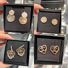 ????Chanel春夏秋冬花耳環 / 九成九新  3F220205 歷史價格詳細信息